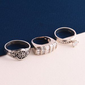 3 Sterling Silver Rings - (32)